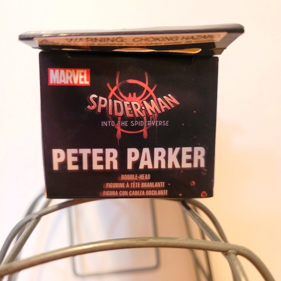 New Pocket Pop! Spiderman Peter Parker - Picture 3 of 7